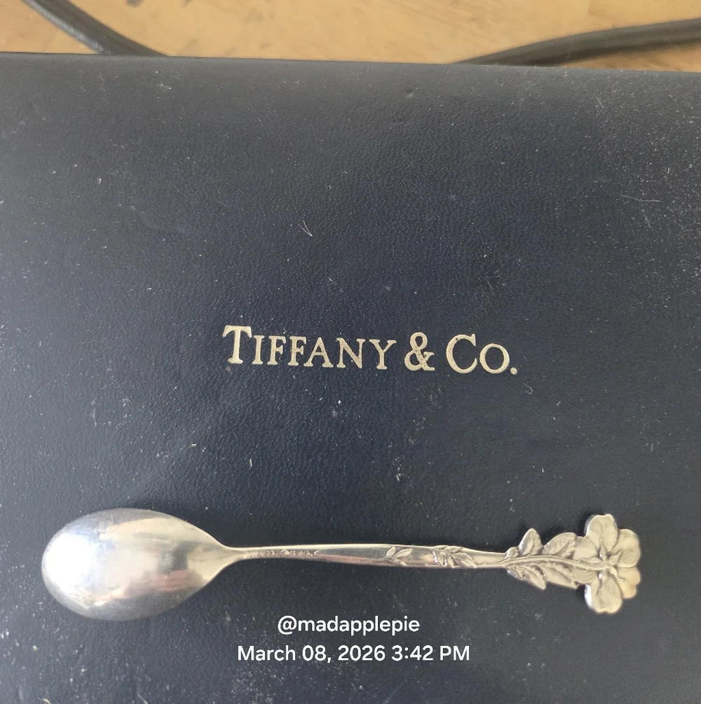 1885 Tiffany & Co. Wild Rose Spoon Ring Floral Motif Collection Size 6 #60